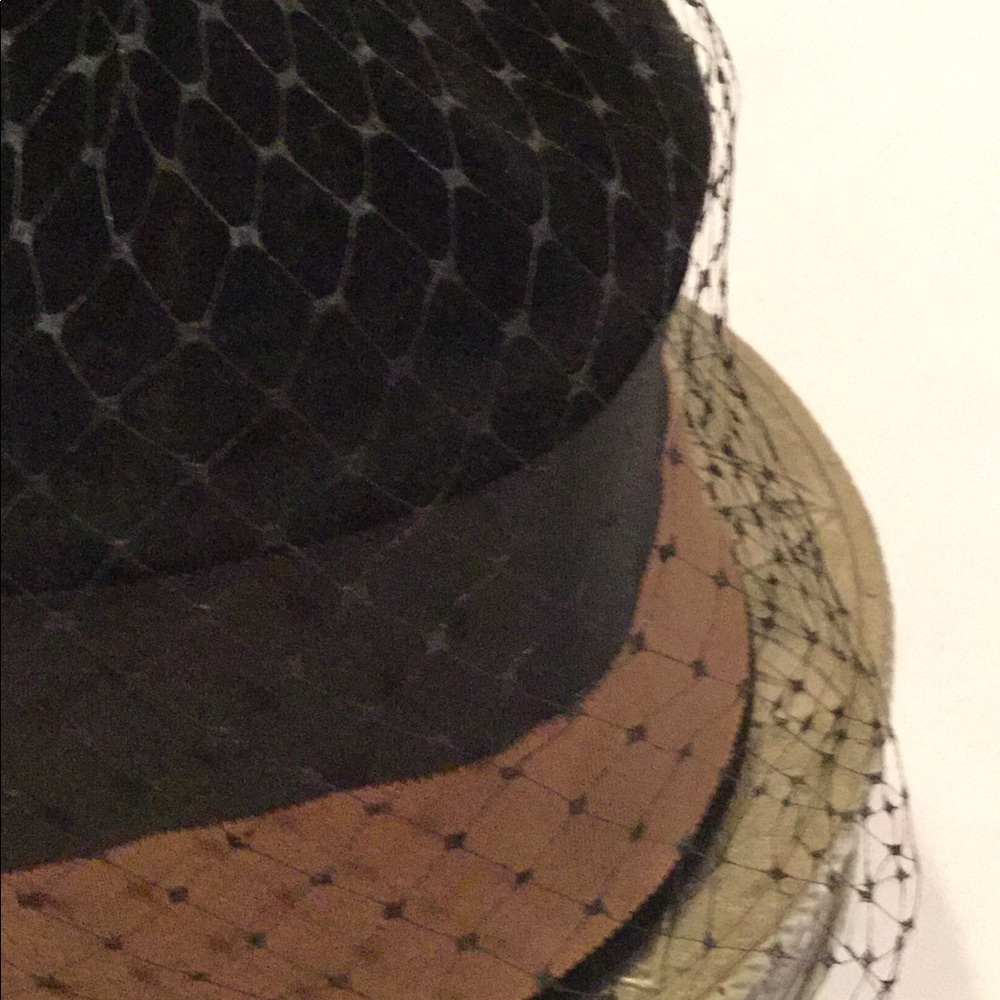 Junior B Black Hat Brown Ribbon Black Netting